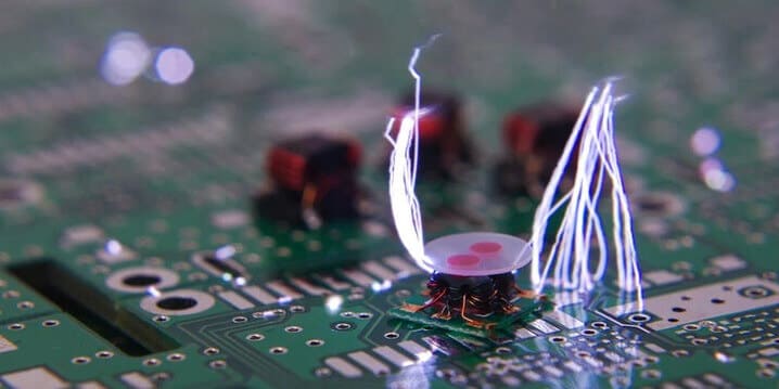 Daño por ESD en circuito integrado de RF